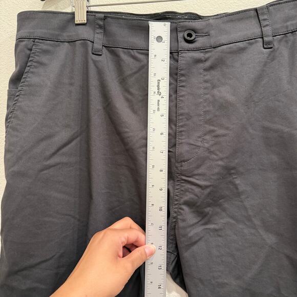 Nike Men’s 38x32 Dri-FIT UV Slim Fit Golf Chino Pants Dark Gray Activewear - Picture 6 of 11